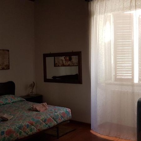 Casa Vacanze Yuli Roma Dış mekan fotoğraf