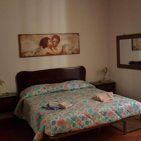 Casa Vacanze Yuli Roma Dış mekan fotoğraf