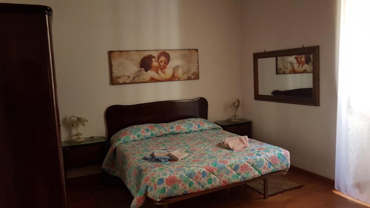 Casa Vacanze Yuli Roma Dış mekan fotoğraf